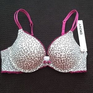 DKNY Signature Perfect Lift Demi Bra